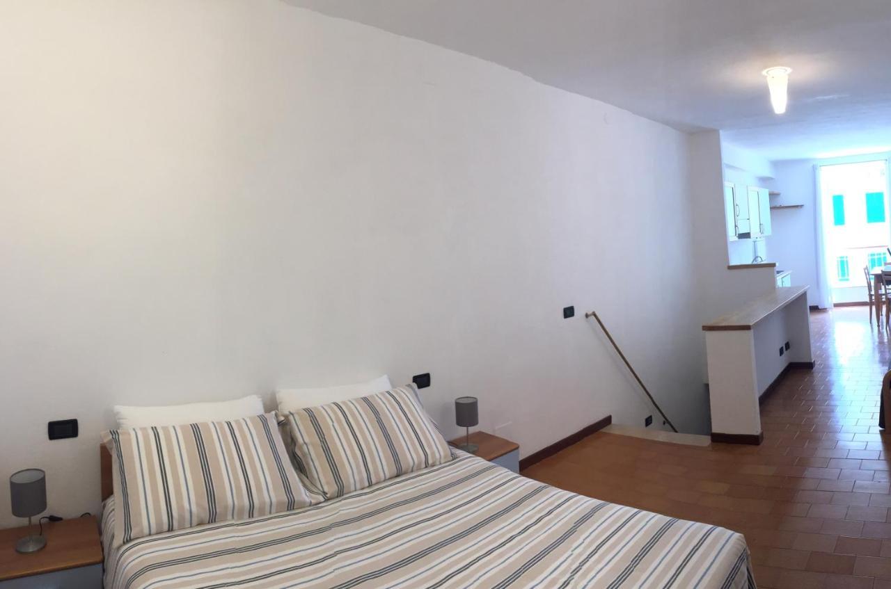 Sara Apartment, Comfort And Lateral Sea View Riomaggiore Eksteriør bilde